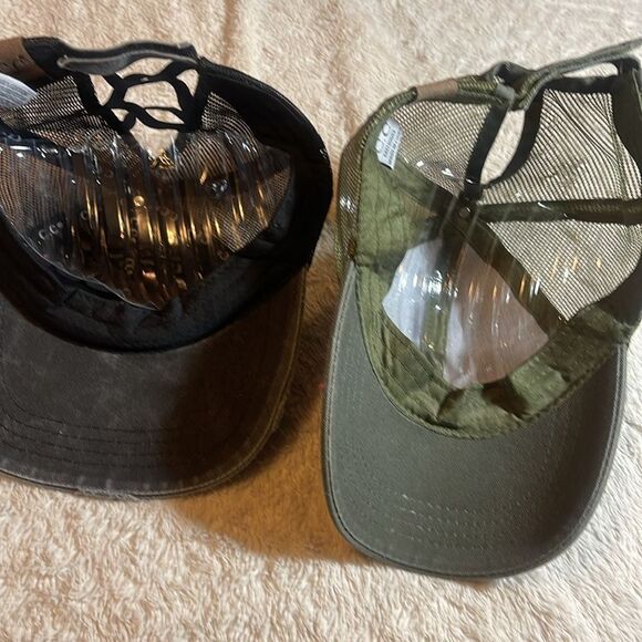 Ladies hat bundle - Picture 3 of 6